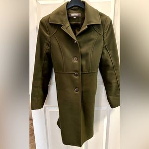 Kenneth Cole fitted jacket. Olive green. Size 8.